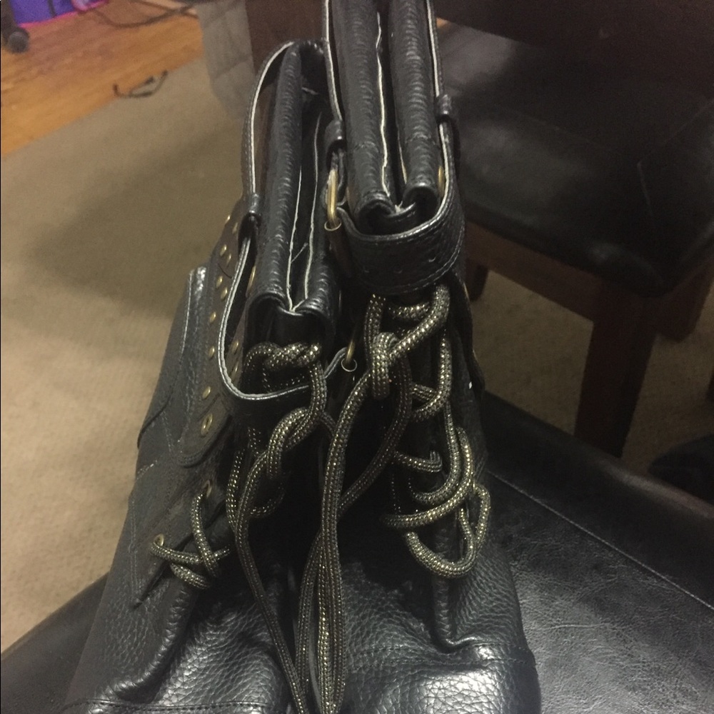Women’s AVON low boots